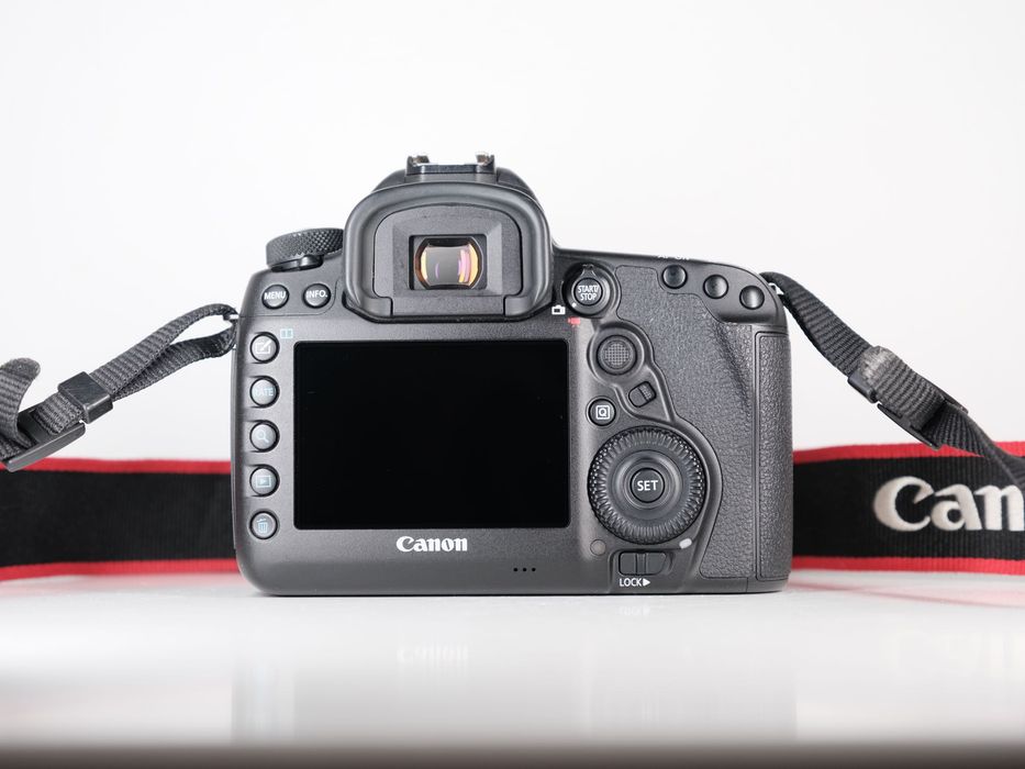 Canon 5D Mark IV ( 11 K пробіг ) + гарантія / без передоплат