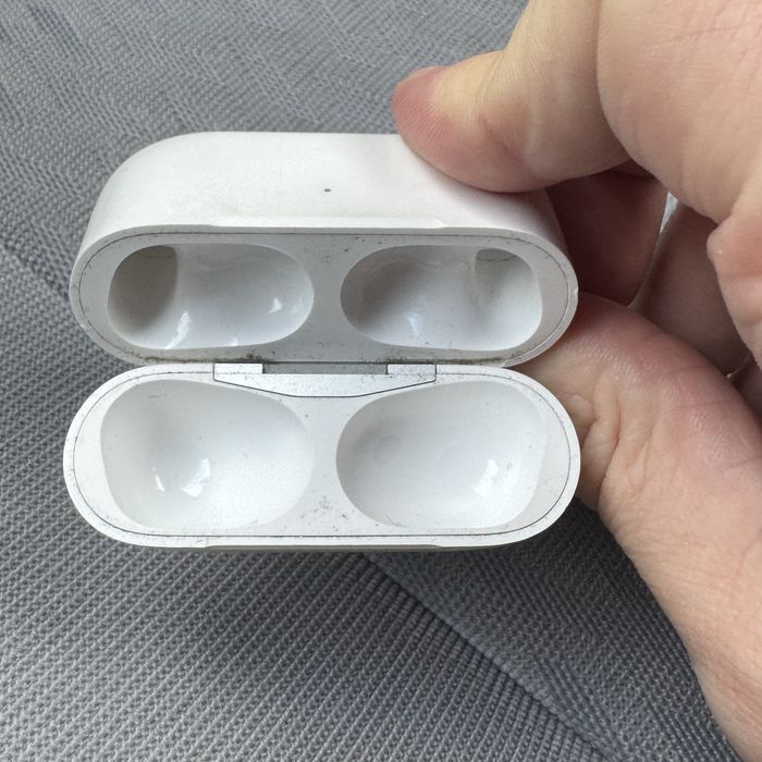 Apple AirPods Pro słuchawki bluetooth białe