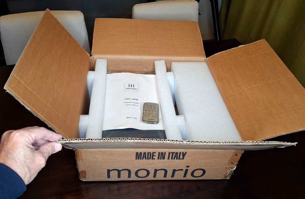 Amplificador e CD High-End Monrio 2x60Wats RMS New Old Stock