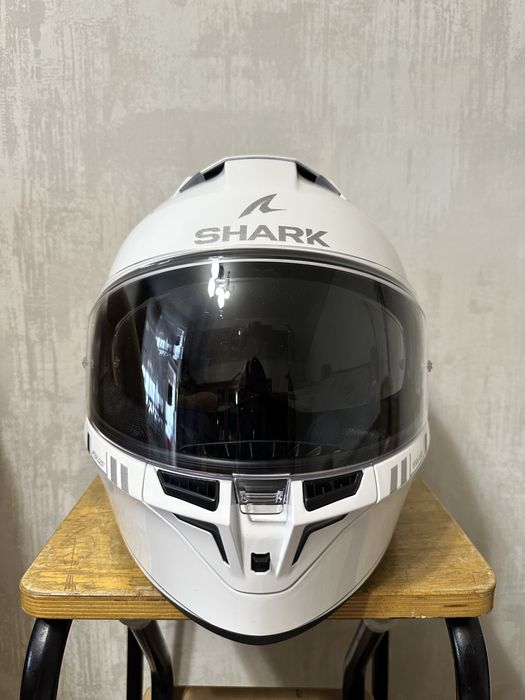 Мотошолом shark skwal I3 blank sp білий. розмір s