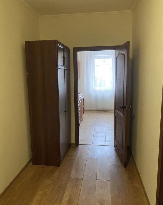 Продаж великої 3 кімнатной квартири Росвигово.