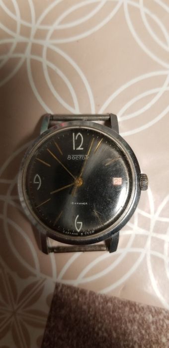 Годинники Восток, Слава, Победа (СССР) 18 камней. Працюють