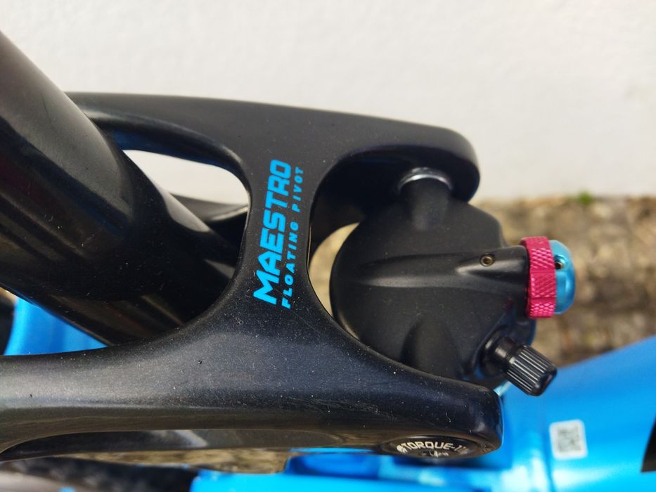 Bicicleta elétrica Giant Trance E+ Pro