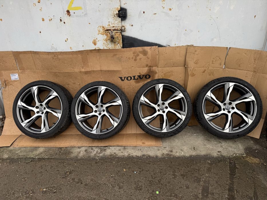 Volvo xc90 koła,felgi z oponami 22 cale 275/35/22