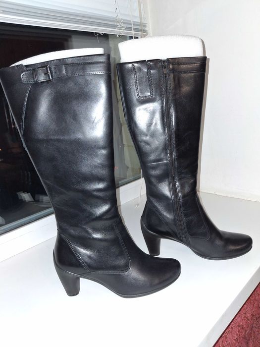 Жиночи чоботи р.36