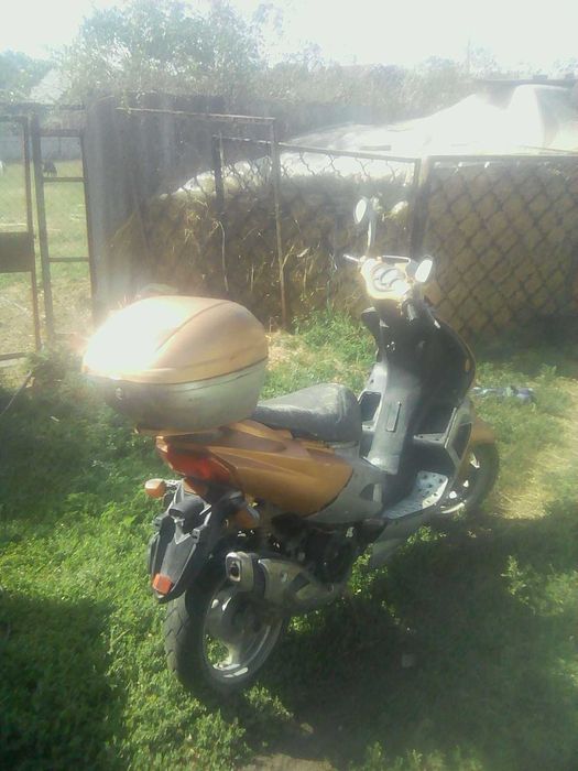 Продам мопед. Хонда 27.