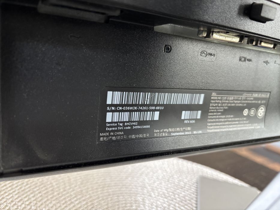 Monitor Dell używany w dobrym stanie