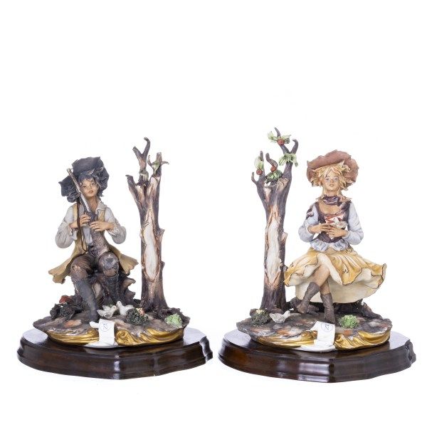 Porcelana - Menino e menina - Capodimonte