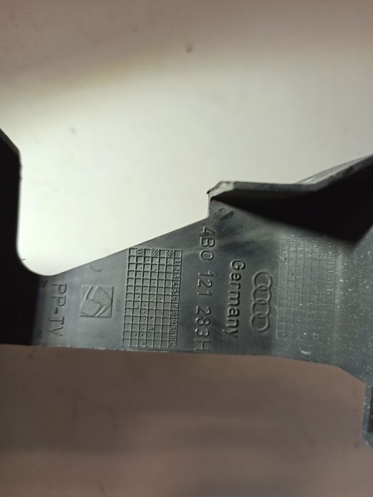 Guia de duto de ar - AUDI A6 Avant (4B5, C5) | 97 - 05