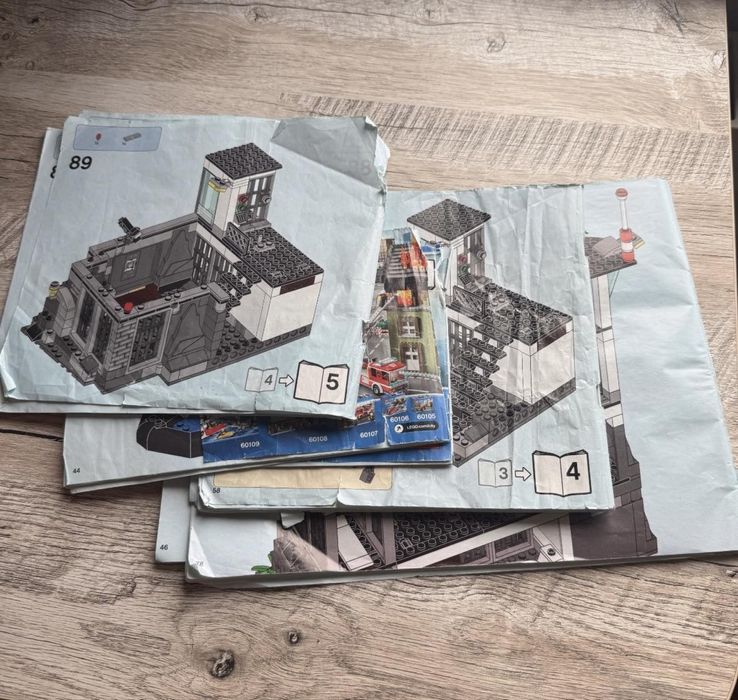 Конструктор Lego 60130 City Prison Island Острів-в'язниця