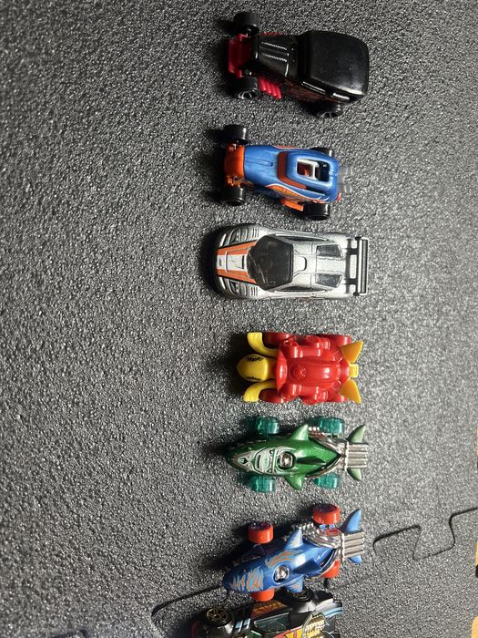 Zestaw Hot Wheels 10 szt