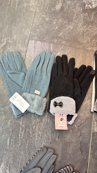 Перчатки женские