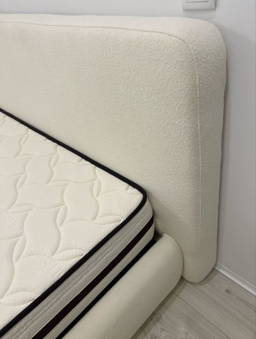 Cama + colchão visco elástico (200 x 200 cm)