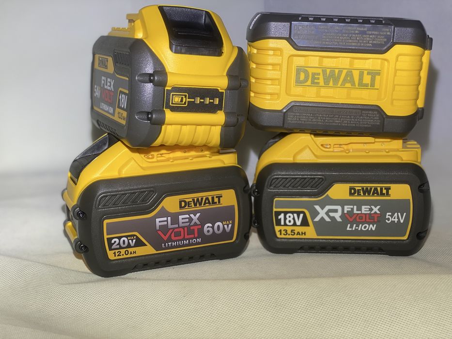 Акумулятор / Батерея Dewalt 12ah Нова Flexvolt-12000mah