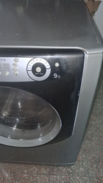 Maquina de lavar roupa Ariston 9kg