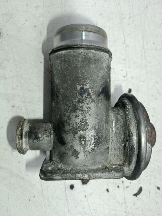 Válvula egr - bmw 1 (e87) | 03 - 13