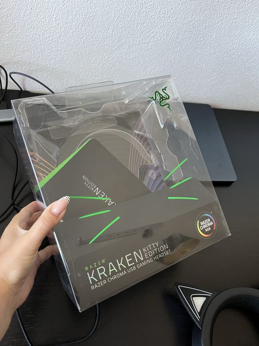 Headset Gaming Razer Kraken Kitty Edition Black RGB - Com Caixa
