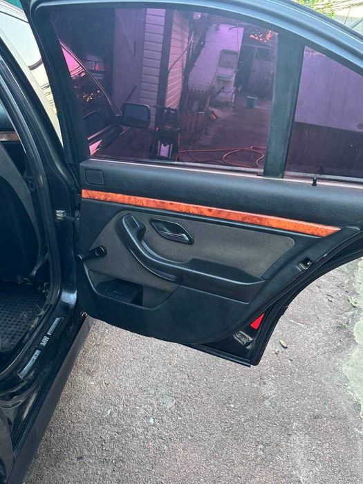Автомобіль BMW Е39 по(ТП)