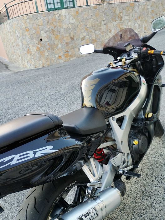 Vendo Honda cbr 900rr