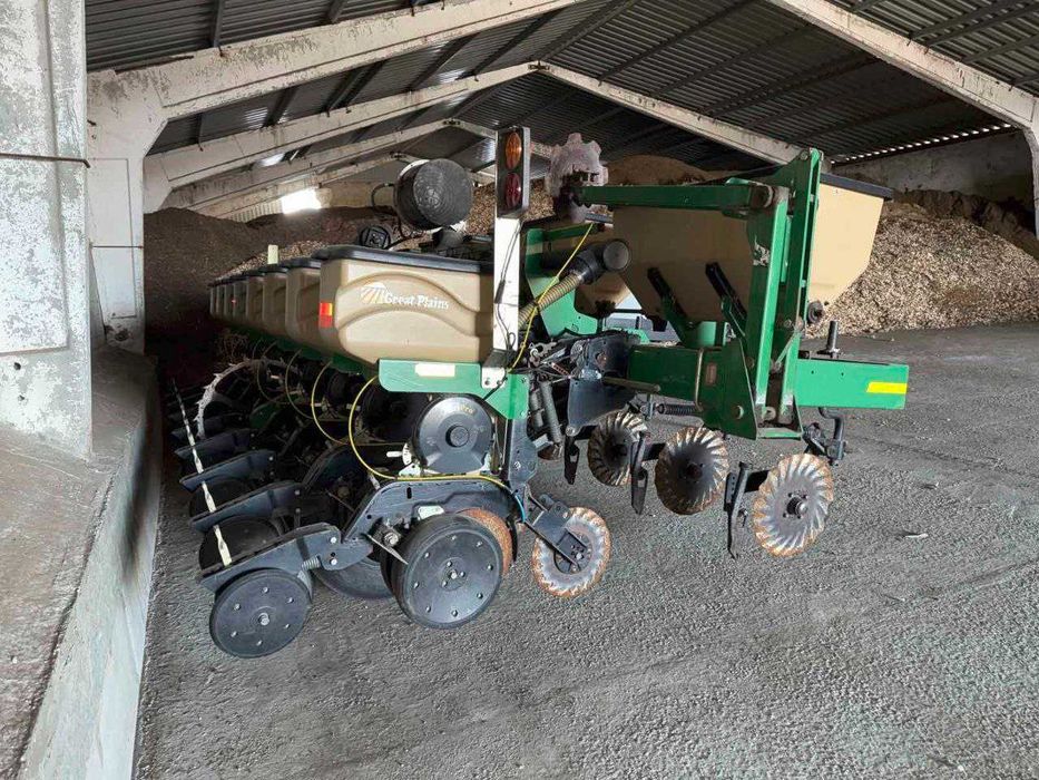 Сівалка Грит Плейнс YP 825А-0870 (Севалка Great Plains YP 825А-0870)