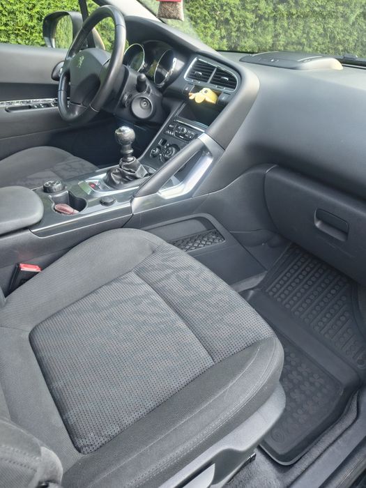 Sprzedam Peugeota 3008 1.6 HDi