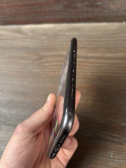 Продам Iphone 11 64gb