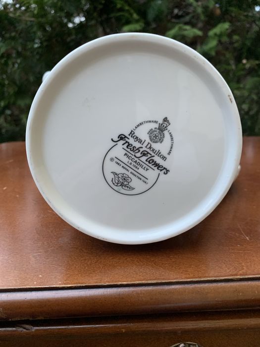 Porcelanowy czajnik do kawy herbaty