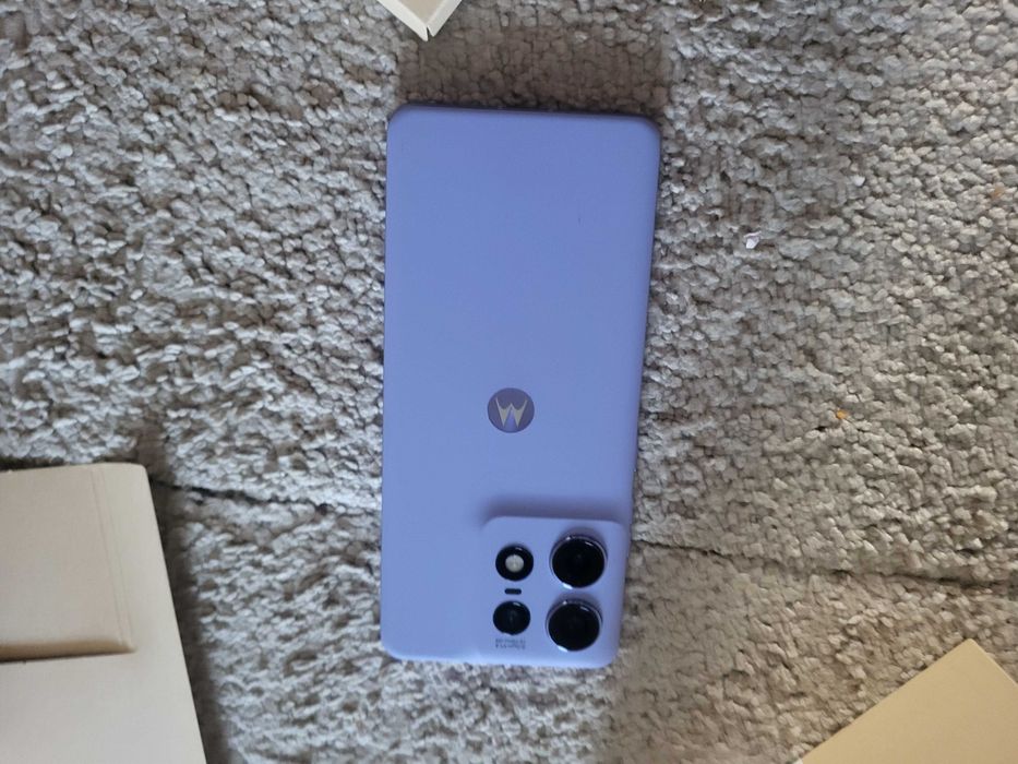 Motorola Edge 50 Pro 12 GB 512 GB Lawendowa