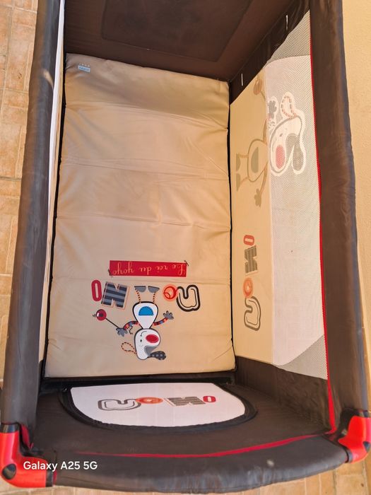 Parque infantil dobrável