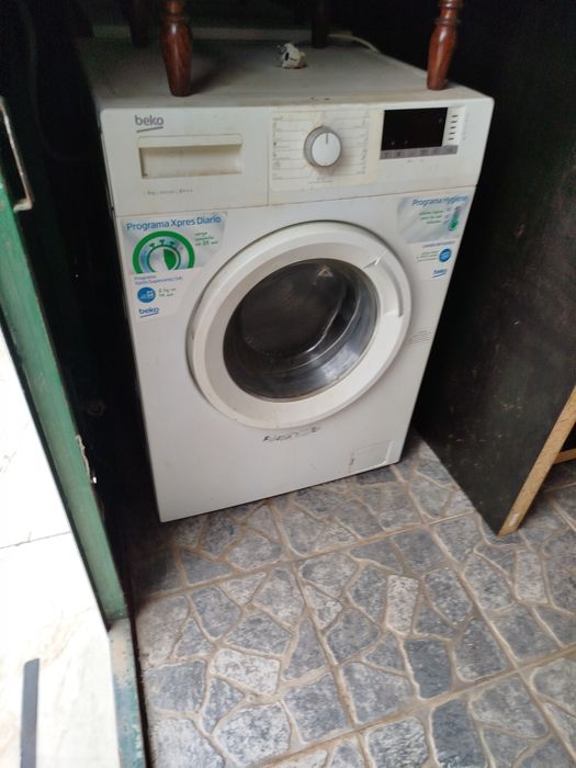 Maquina de lavar roupa