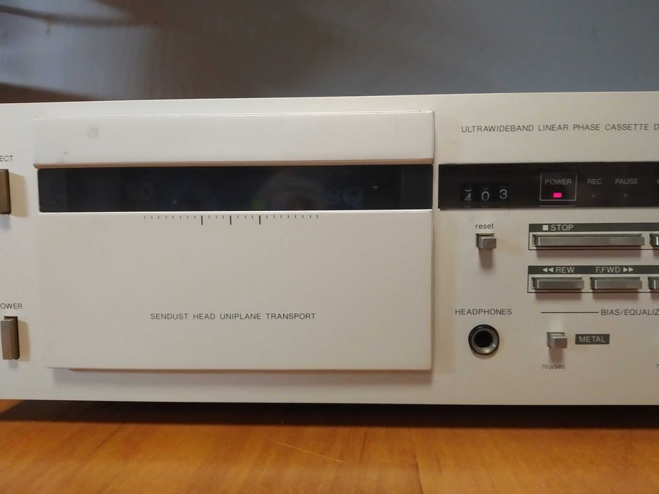 Magnetofon harman kardon CD 91C