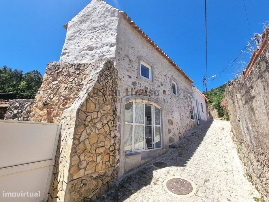 Típica moradia de aldeia totalmente restaurada - Monchique