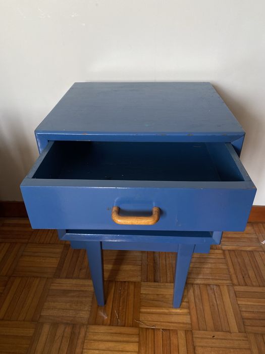 Mesa vintage cabeceira