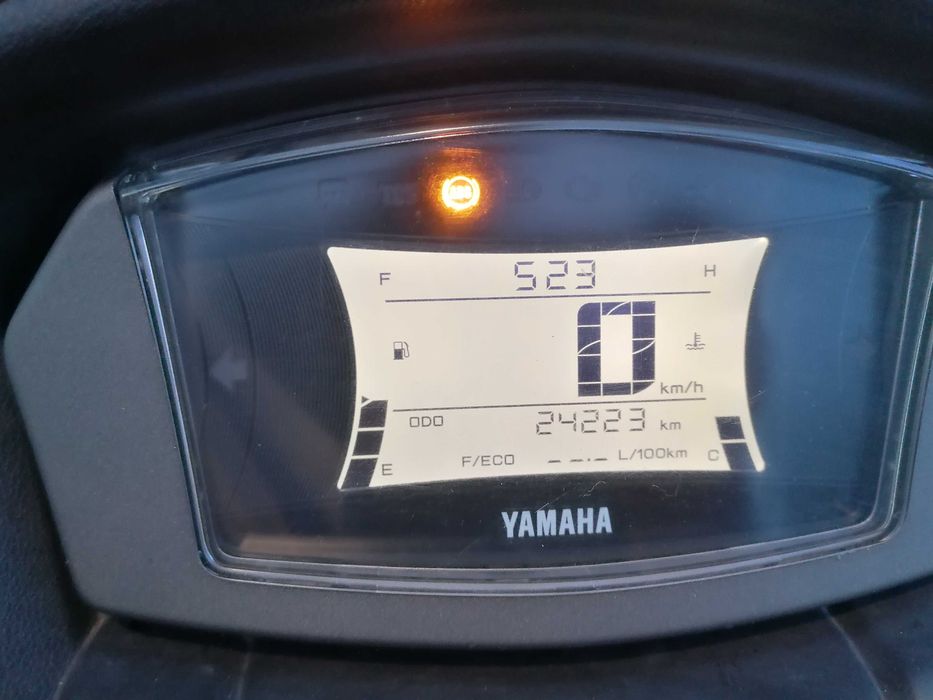 Yamaha NMax 125 23
