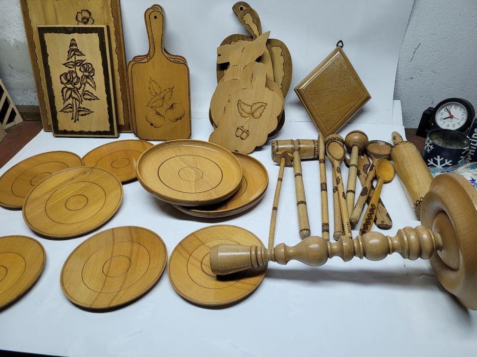 Dekoracje ludowe narzędzia drewniane kuchenne