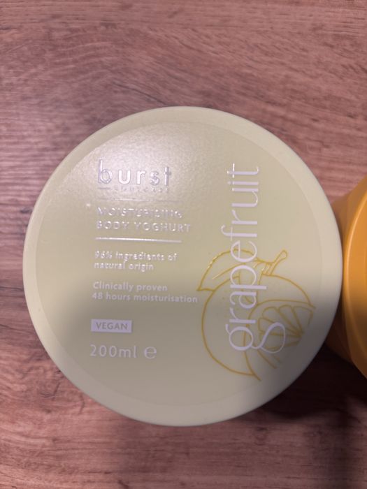 Jogurt do ciała burst bodycare