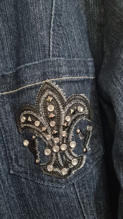 Jeansowa kurtka damska