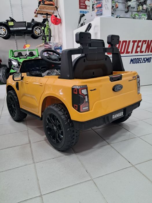 Carro jipe Elétrico criança 12v rodas borracha