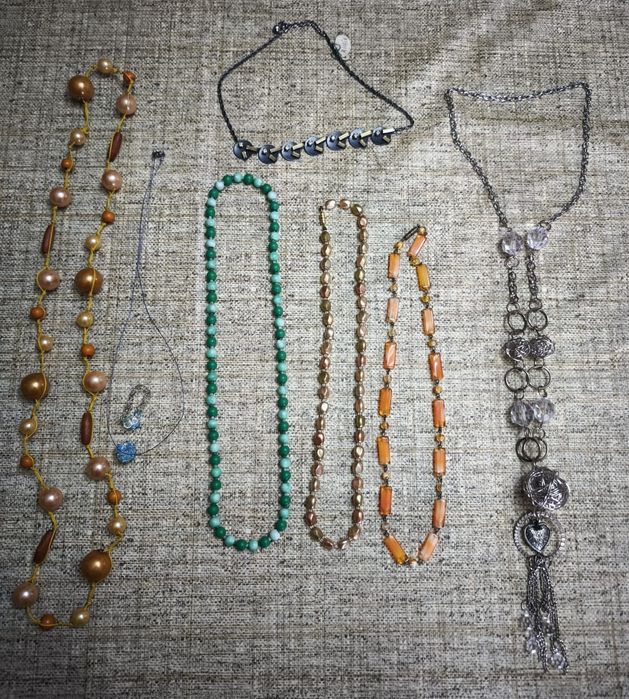 Colares antigos - vários