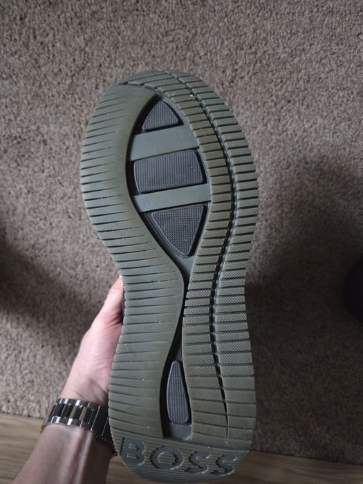 Buty marki Hugo Boss