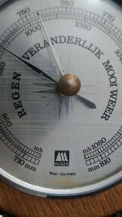 Barometr używany Huger