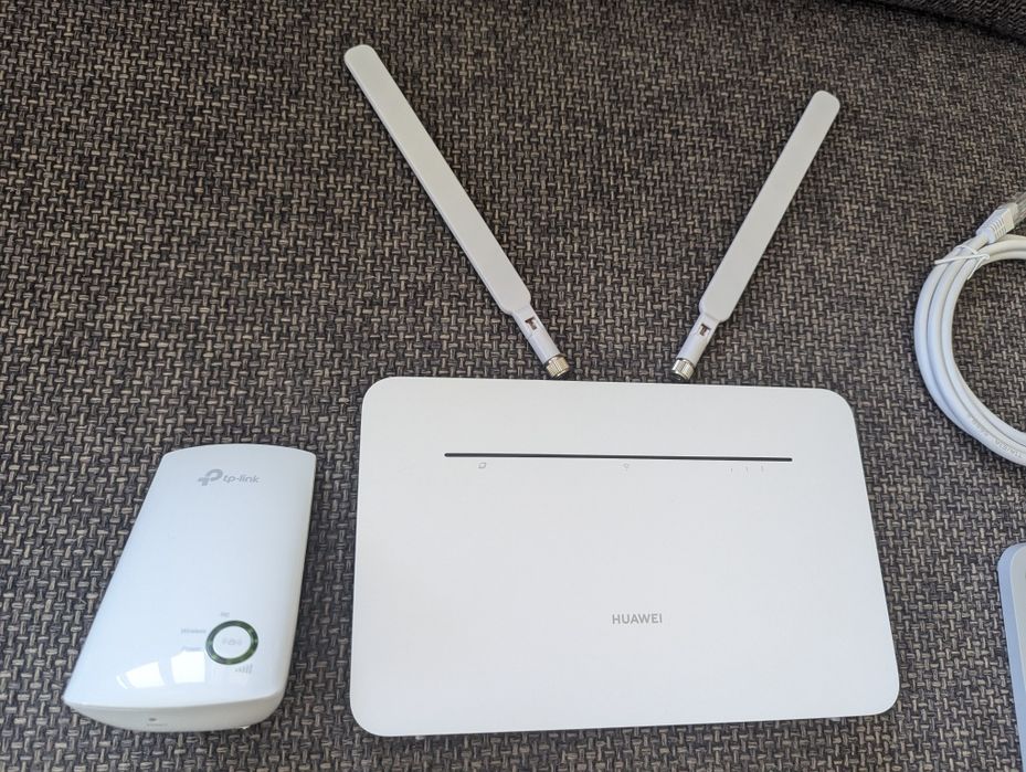 Huawei B535-232a router z modem wifi wzmacniacz anteny SIM 4G pro cpe