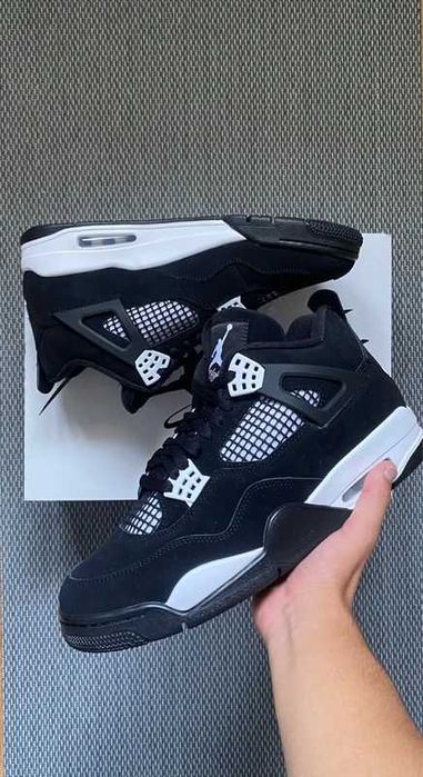 Jordan_4_Retro_White_Thunder R.43