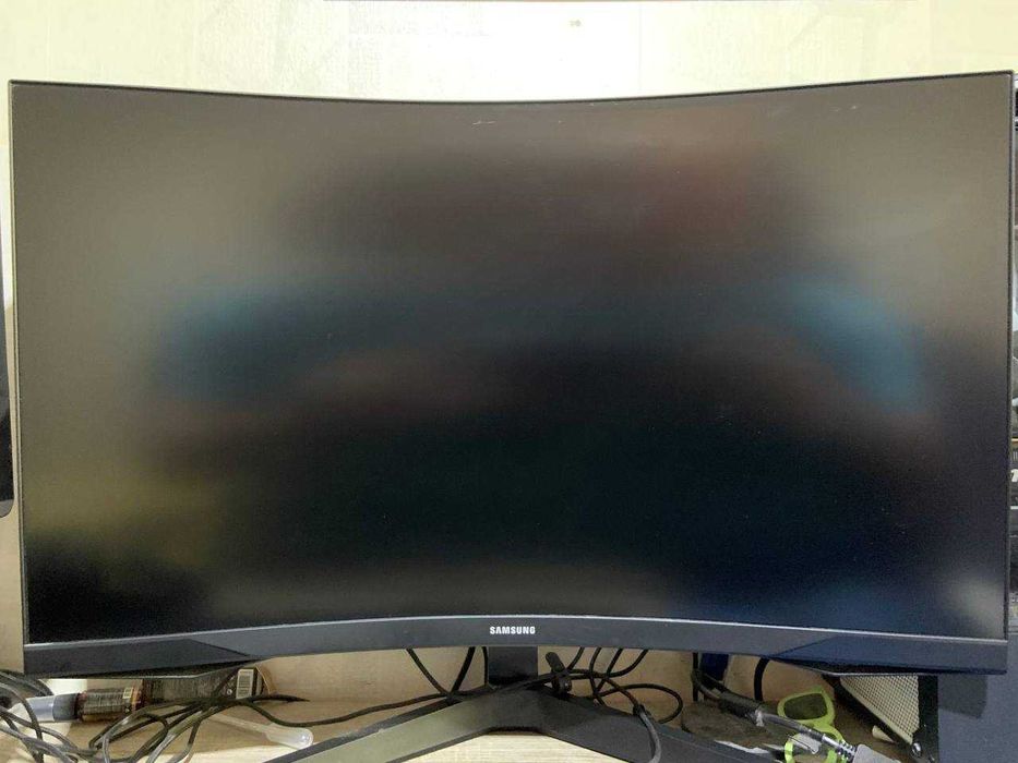 Монитор Samsung Odyssey G5 27" 2K 165Hz (!Выгорела матрица!)