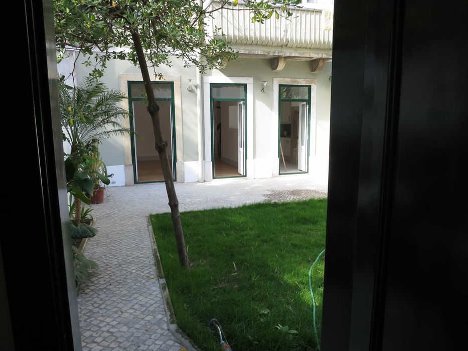 Fantastic T2  in the heart of Principe Real