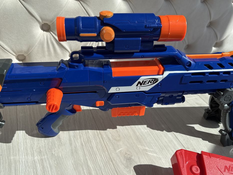 Nerf   бластери