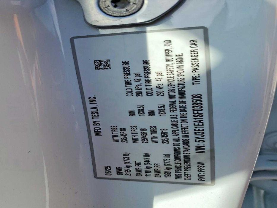 Tesla Model 3 2025