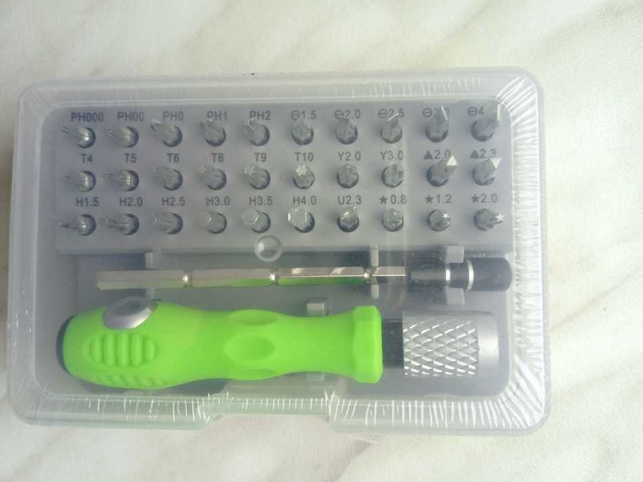 32 в 1. Універсальний набір. Викрутки.