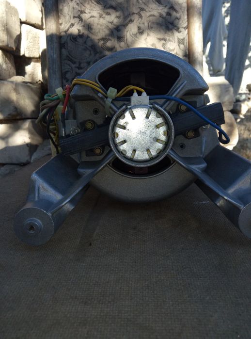 Электро Двигатели б,у рабочие