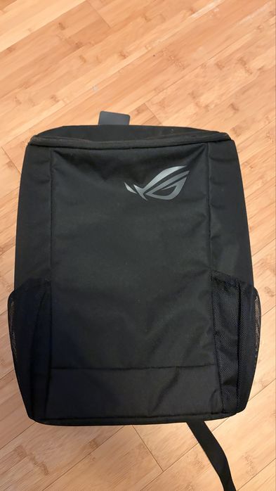Sprzedam plecak Asus Rog Bp1800 NOWY